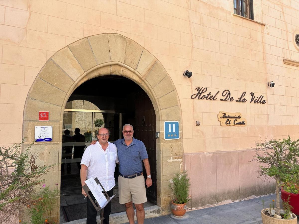 Hotel De La Villa 루비엘로스 데 모라 외부 사진