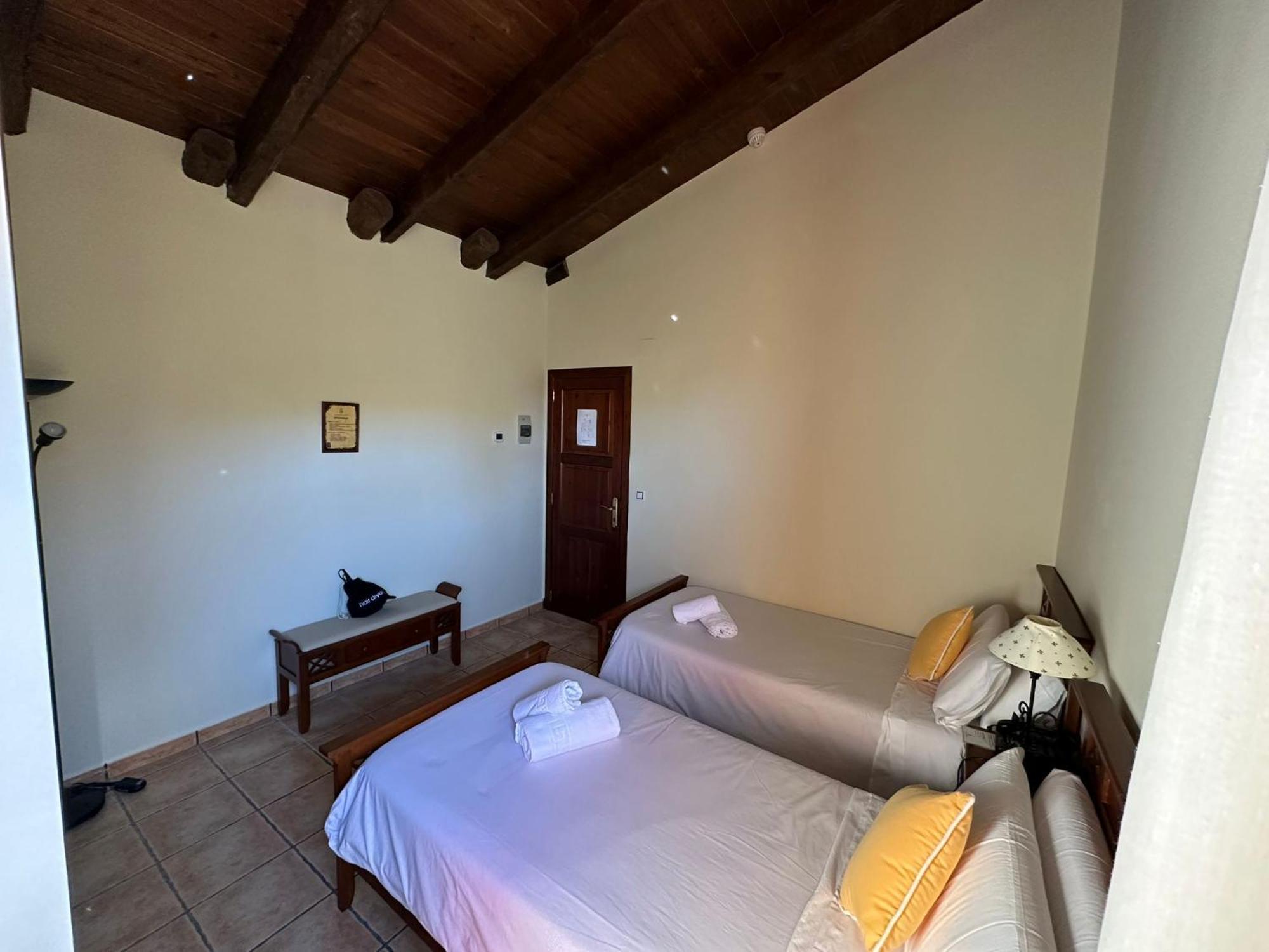 Hotel De La Villa 루비엘로스 데 모라 외부 사진