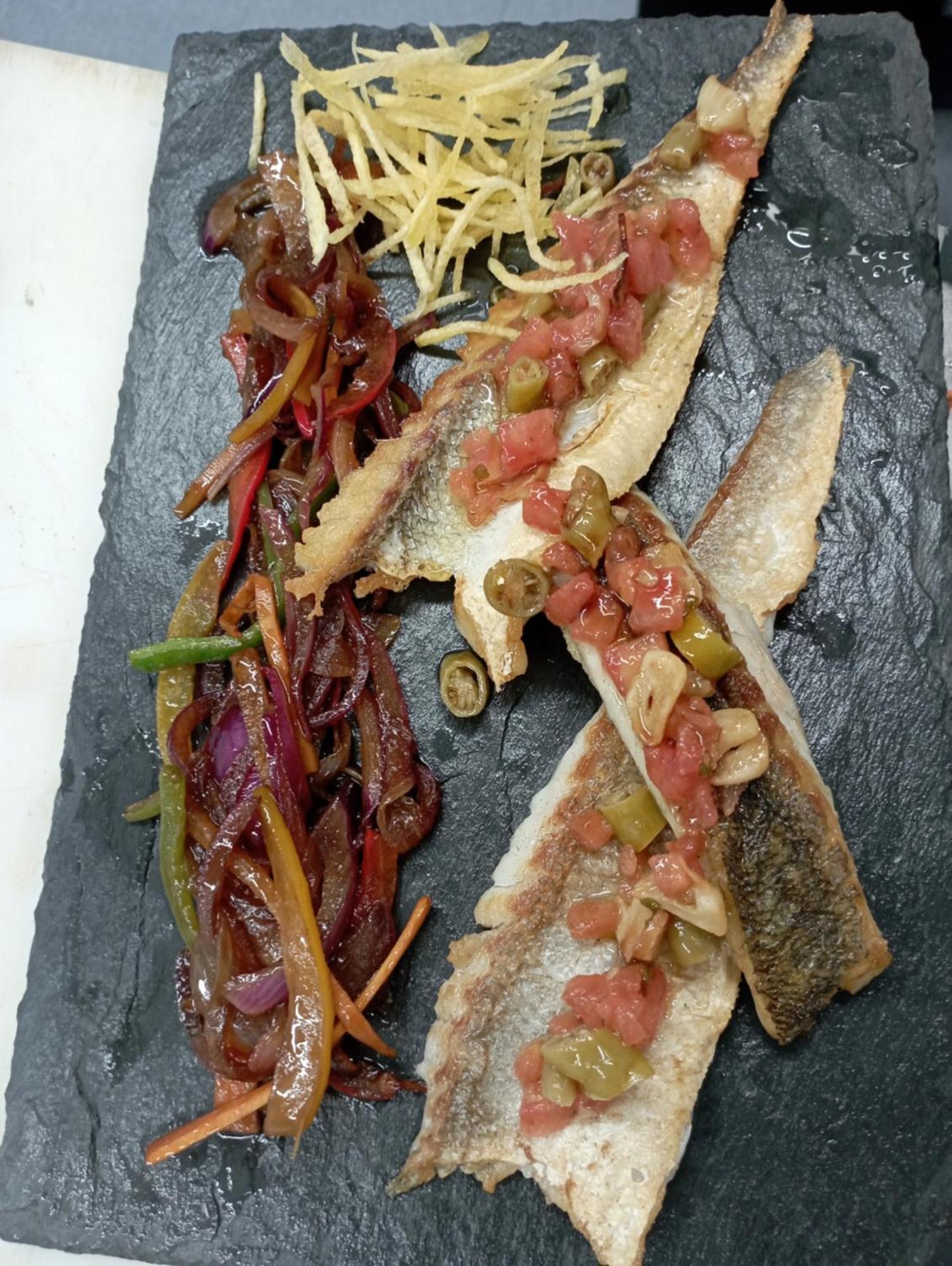 Hotel De La Villa 루비엘로스 데 모라 외부 사진